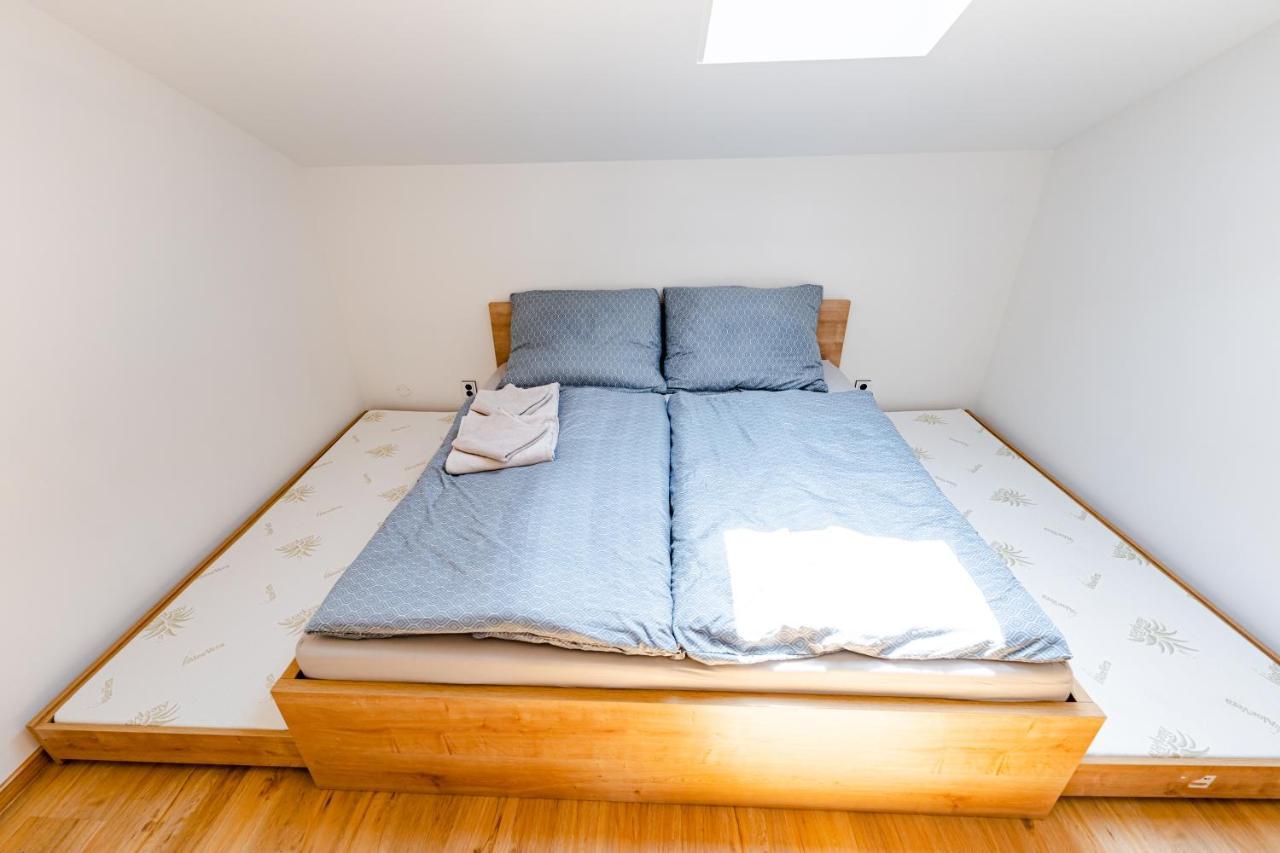 Apartment - Dolni Morava