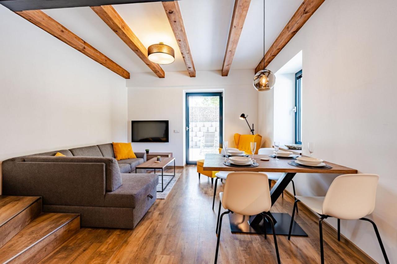 - Dolni Morava Apartment *